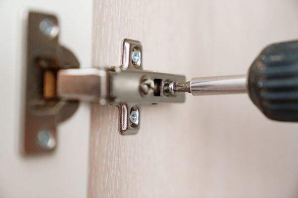 Cupboard Hinge Repair in Royse City